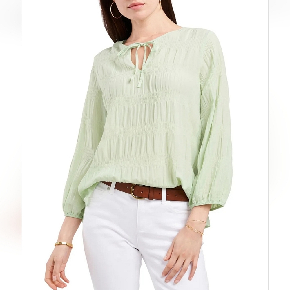 VINCE CAMUTO Soft Meadow Smocked ¾ Elastic Sleeve Top SIZE: 2X